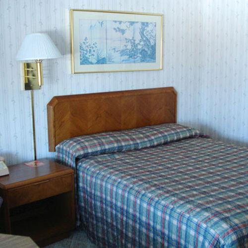 Rainbow Motel Watertown Oda fotoğraf